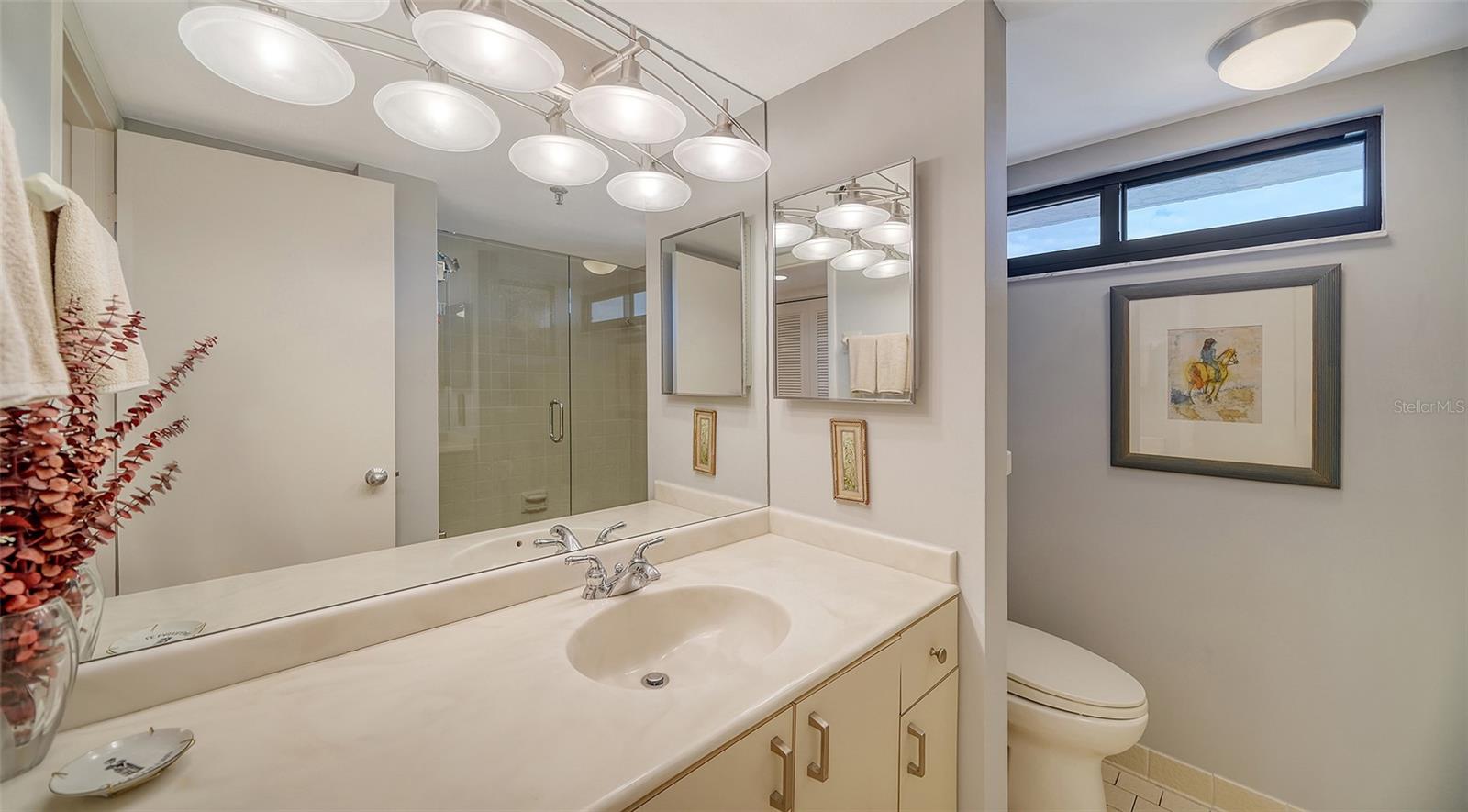 THE CASTILLIAN - Residential