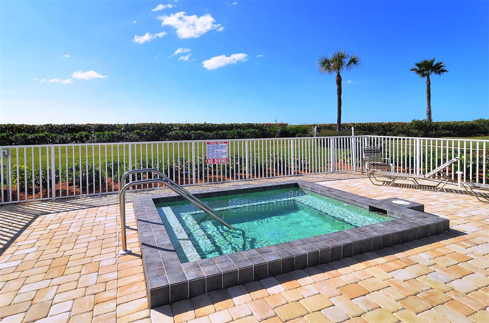 THE CASTILLIAN - Residential