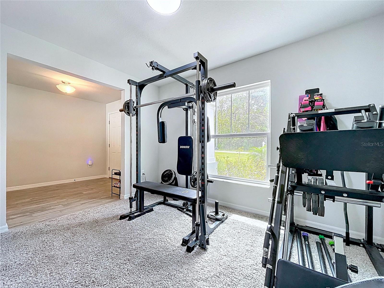 ROYAL HIGHLANDS - Residential