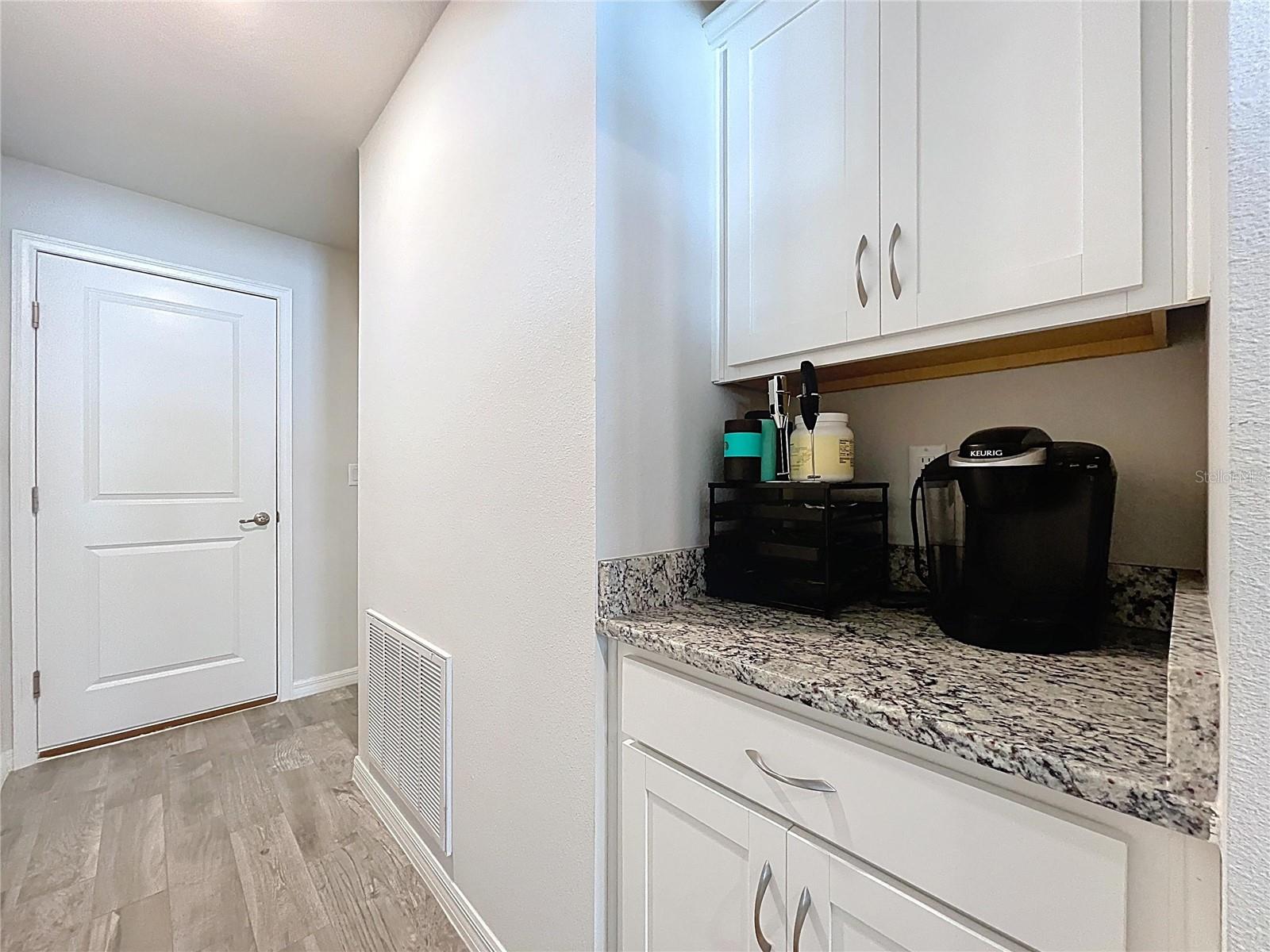 ROYAL HIGHLANDS - Residential