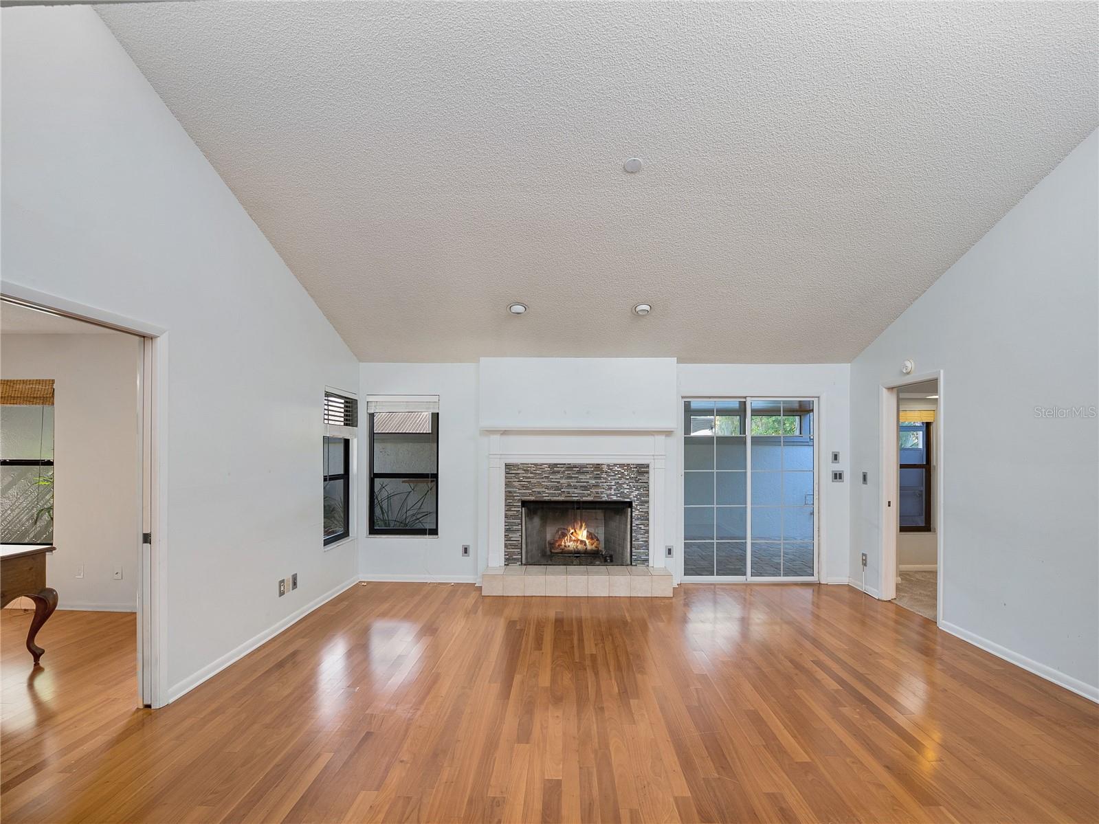 CRESTWOOD SOUTH VILLAGE - Residential