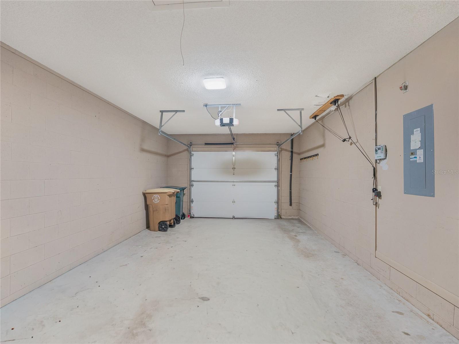 CRESTWOOD SOUTH VILLAGE - Residential