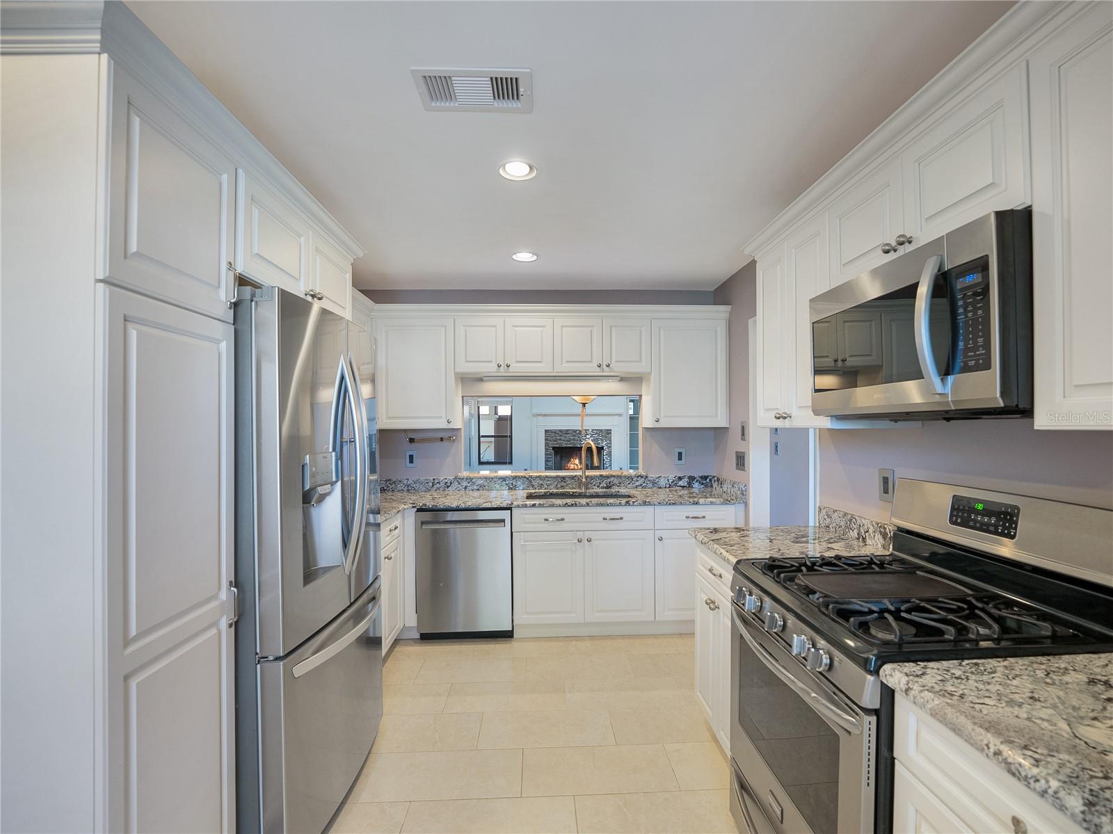 CRESTWOOD SOUTH VILLAGE - Residential