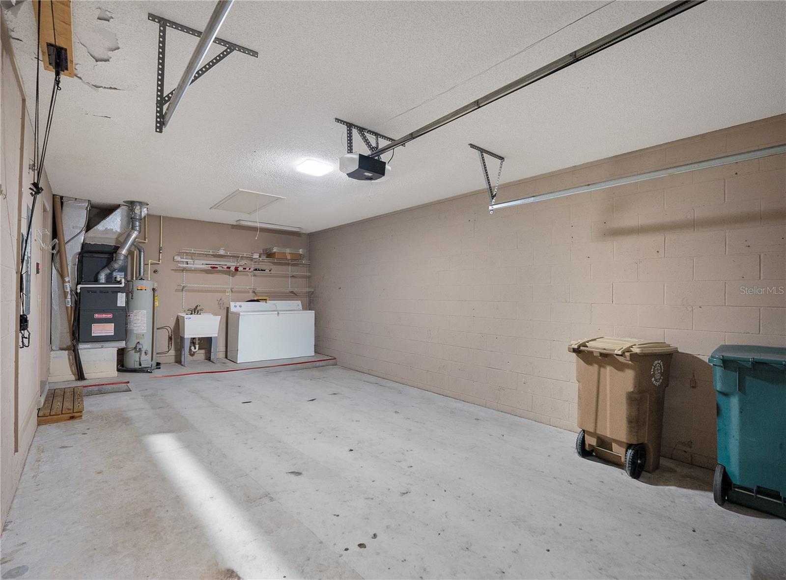 CRESTWOOD SOUTH VILLAGE - Residential