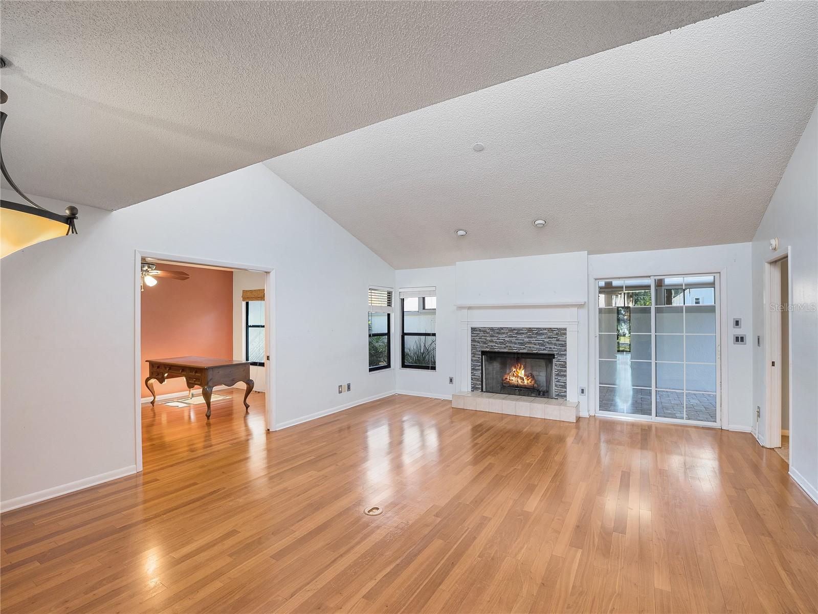 CRESTWOOD SOUTH VILLAGE - Residential