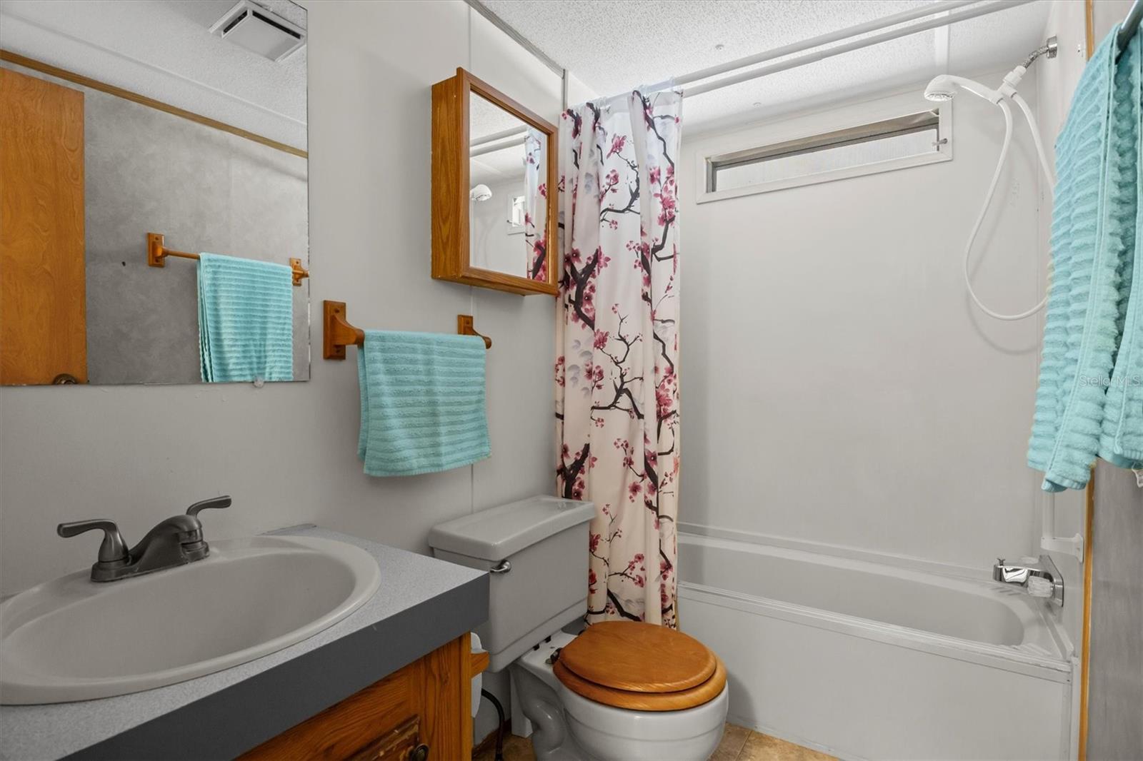 TWIN FOUNTAINS INC A CONDO MHP - Residential