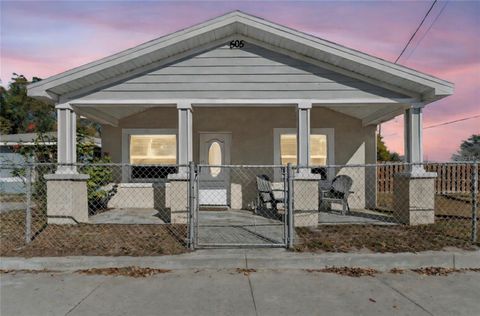 Photo of 505 W 5th Street, Lakeland, FL 33805 (MLS # L4958915)
