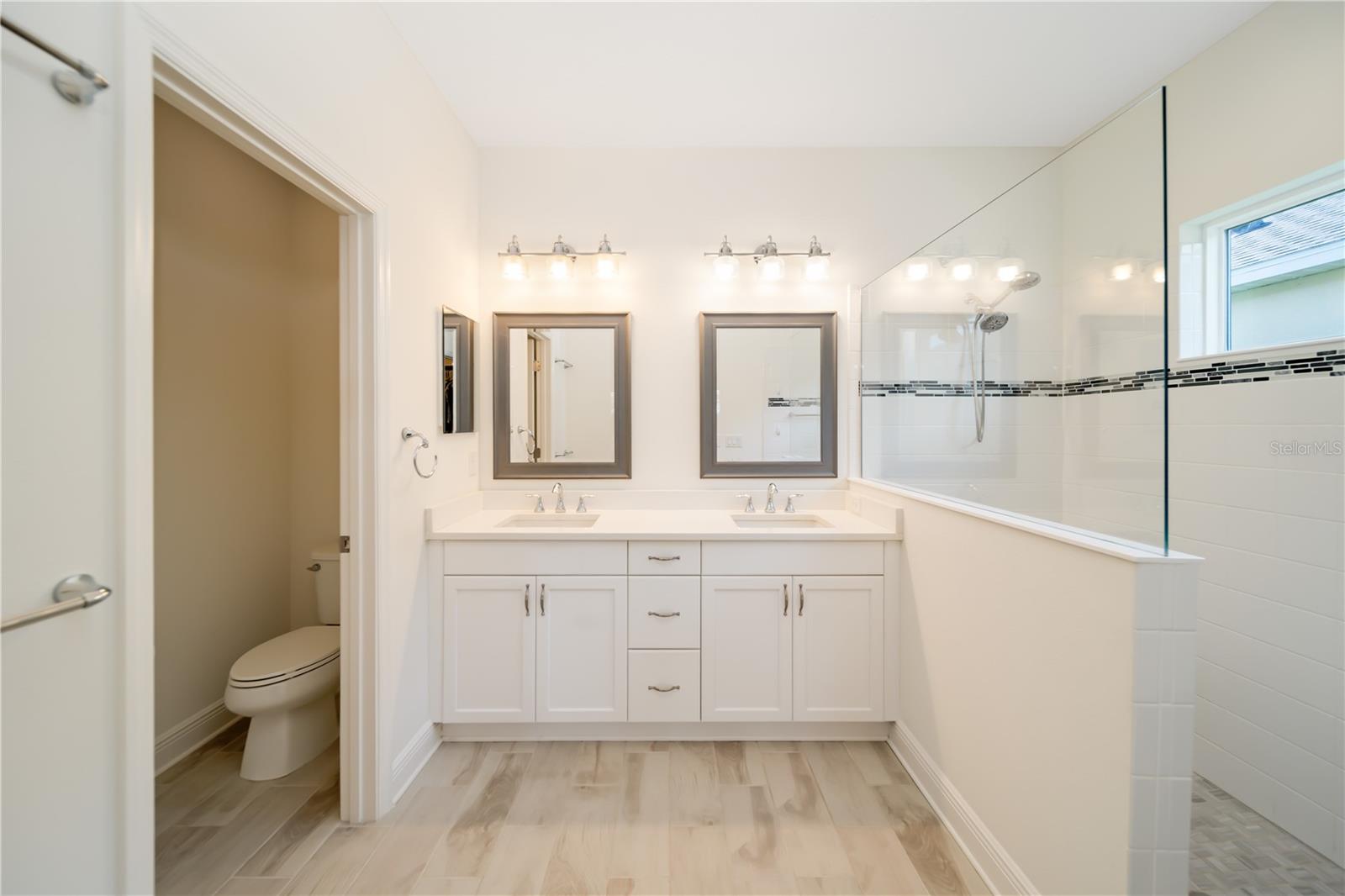 SILVERLEAF PH IV - Residential