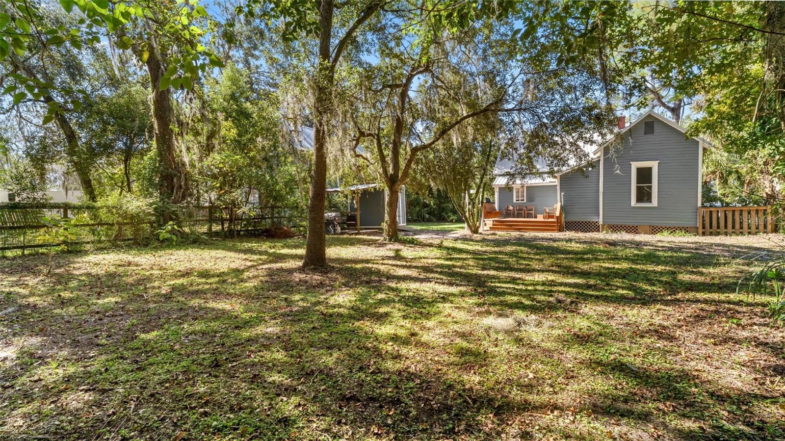 DOIG & ROBERTSONS ADD TO GVILLE - Residential