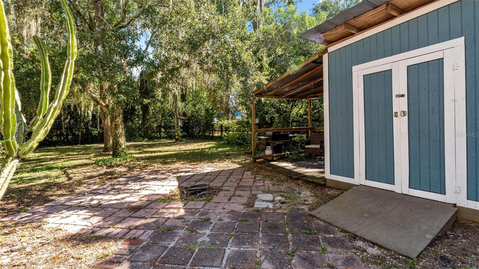 DOIG & ROBERTSONS ADD TO GVILLE - Residential