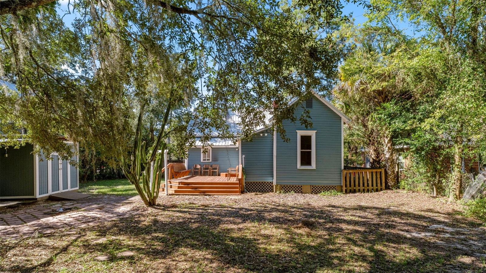 DOIG & ROBERTSONS ADD TO GVILLE - Residential