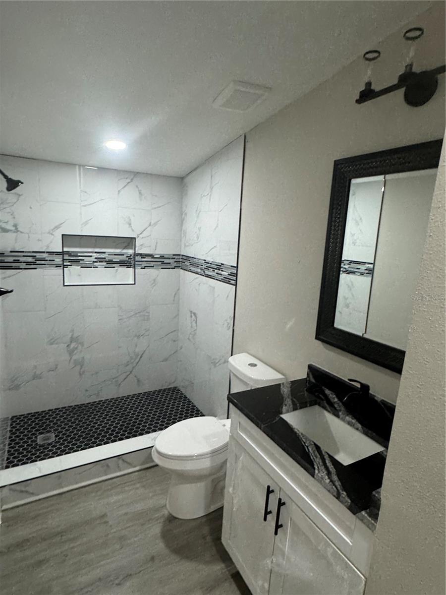 UNPLATTED - Residential Lease