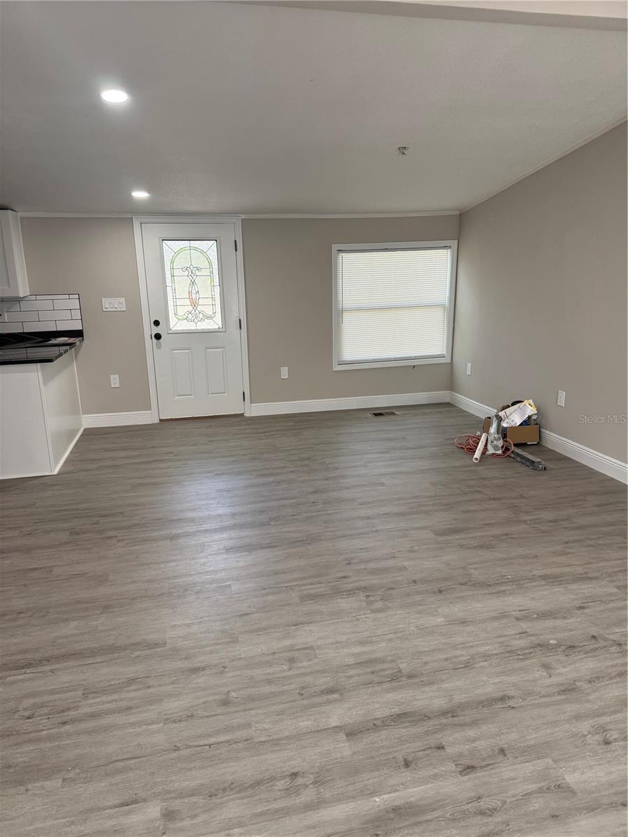 UNPLATTED - Residential Lease