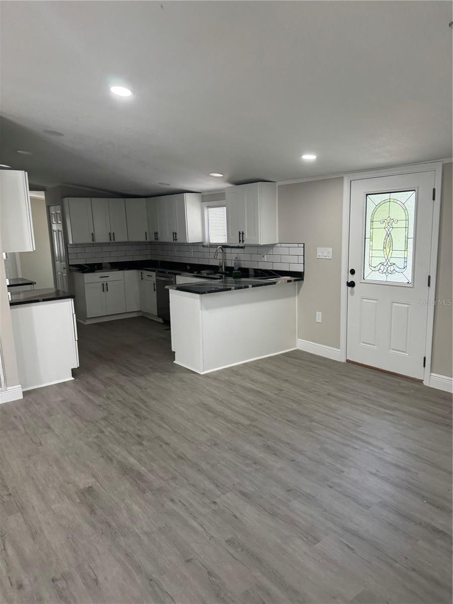 UNPLATTED - Residential Lease