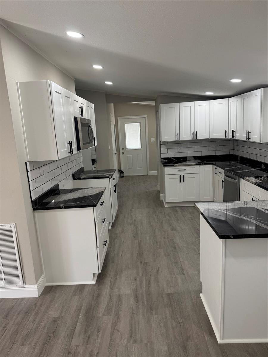 UNPLATTED - Residential Lease