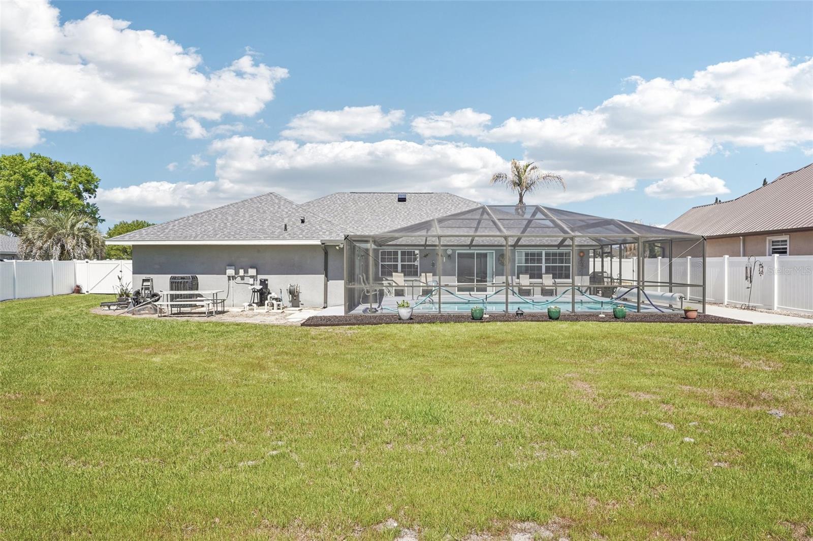 FAIRWAYS AT ROLLING HILLS 1STADDITION - Residential