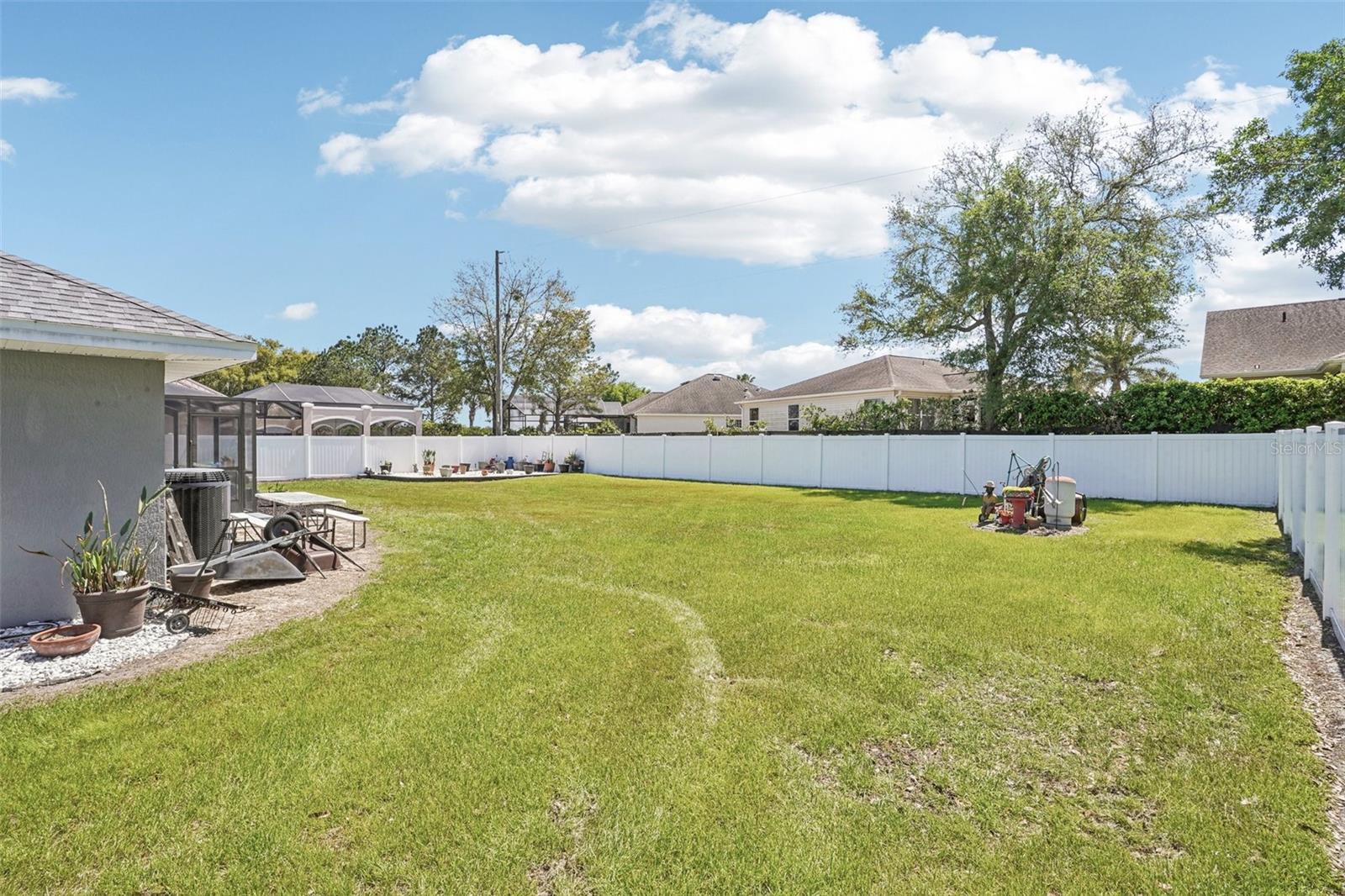 FAIRWAYS AT ROLLING HILLS 1STADDITION - Residential