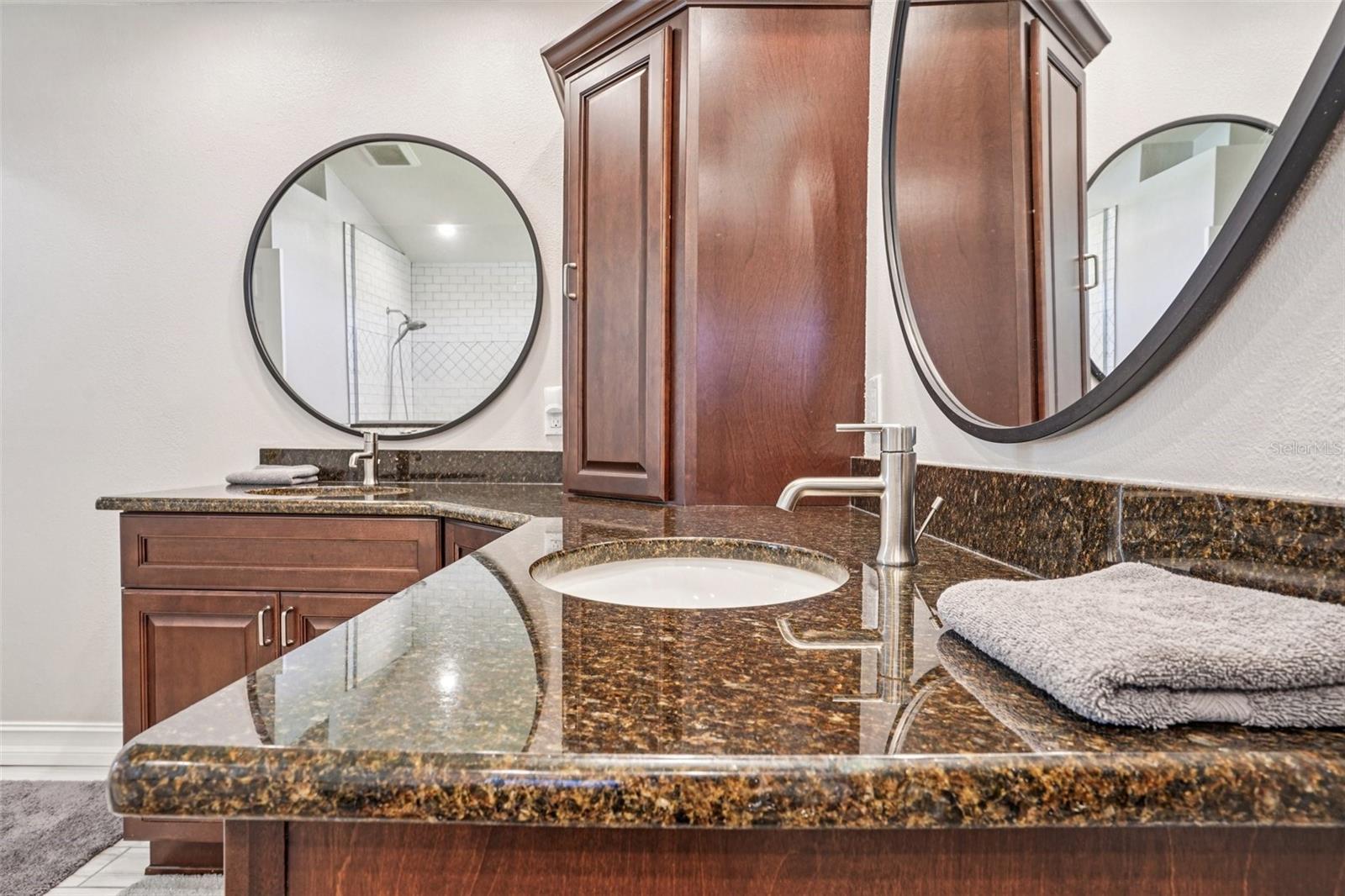 FAIRWAYS AT ROLLING HILLS 1STADDITION - Residential