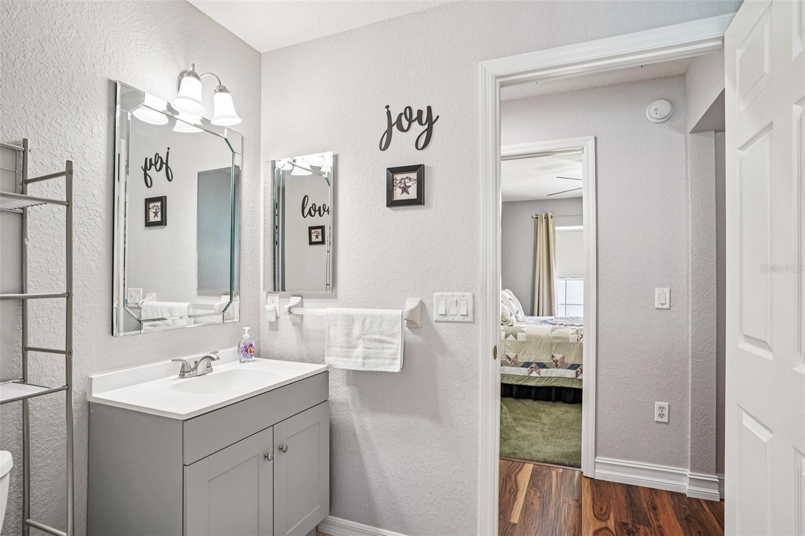 FAIRWAYS AT ROLLING HILLS 1STADDITION - Residential