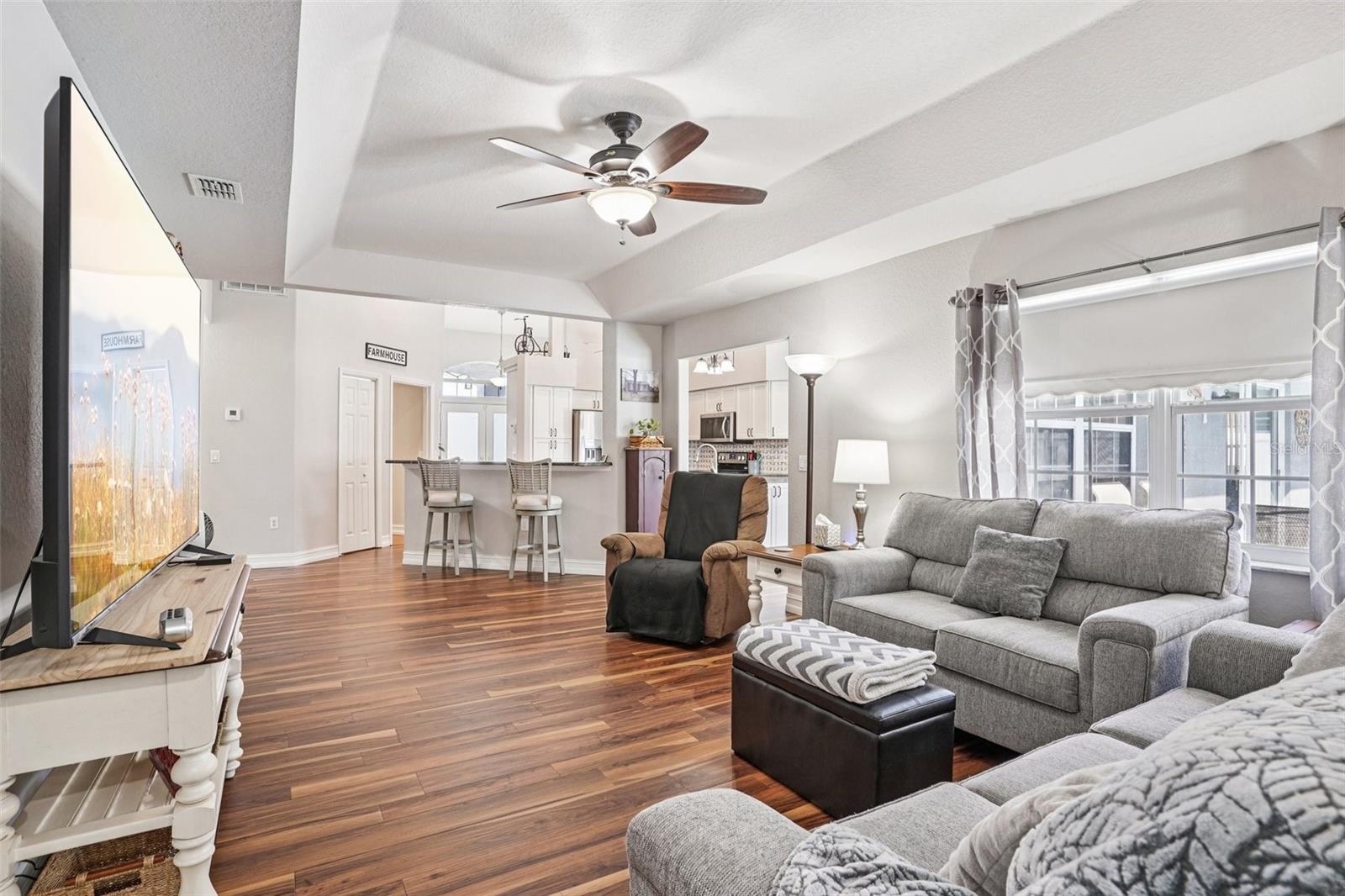 FAIRWAYS AT ROLLING HILLS 1STADDITION - Residential