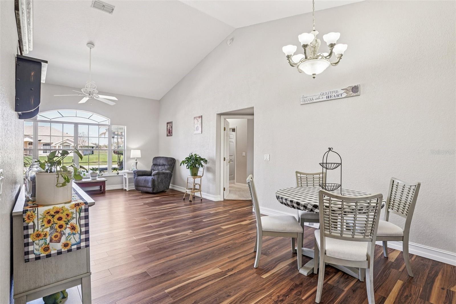 FAIRWAYS AT ROLLING HILLS 1STADDITION - Residential