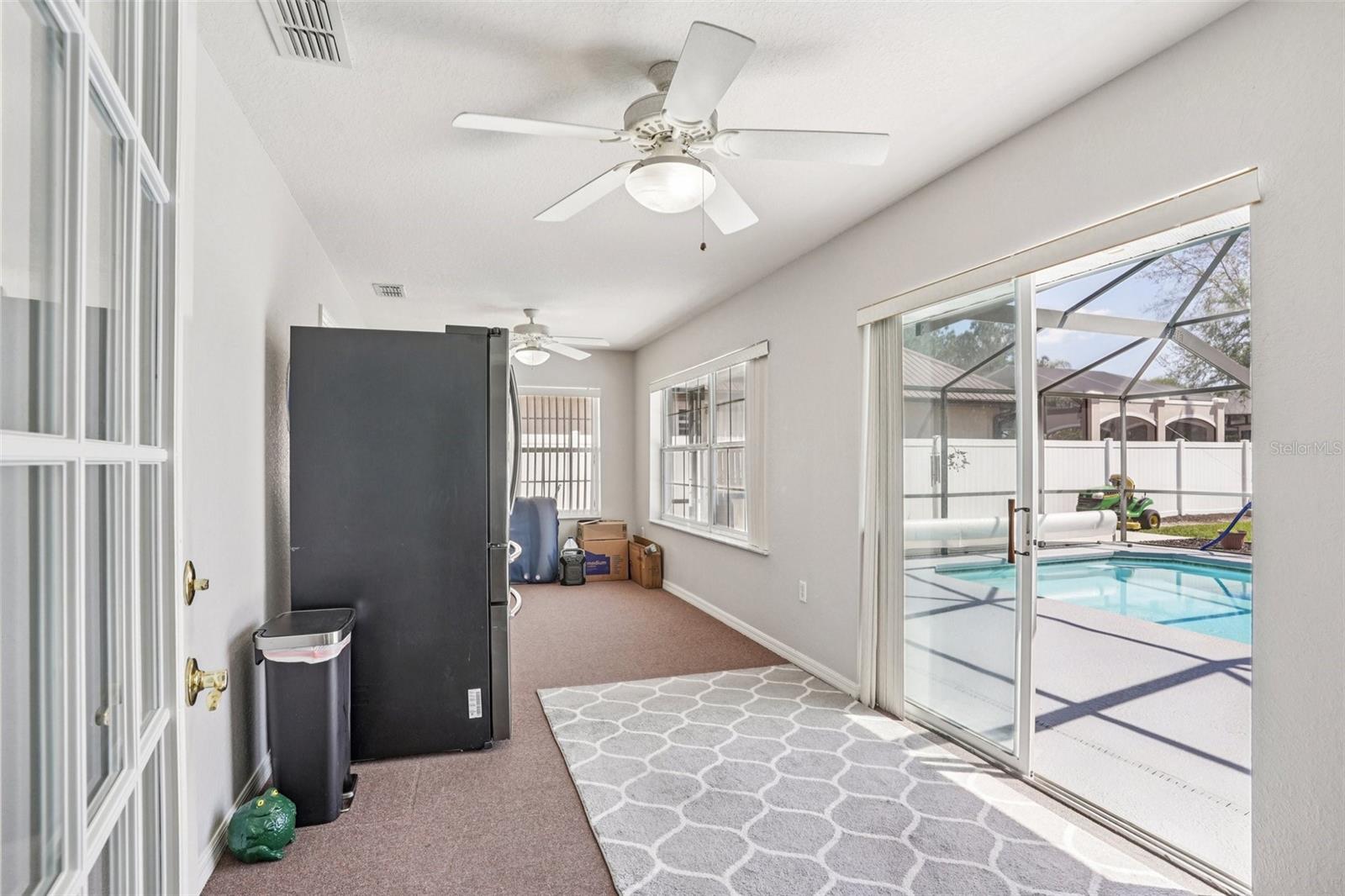 FAIRWAYS AT ROLLING HILLS 1STADDITION - Residential