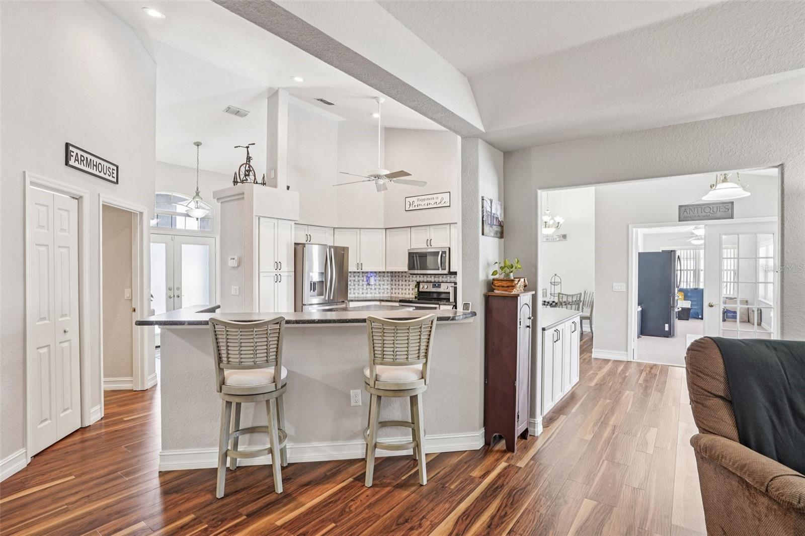 FAIRWAYS AT ROLLING HILLS 1STADDITION - Residential