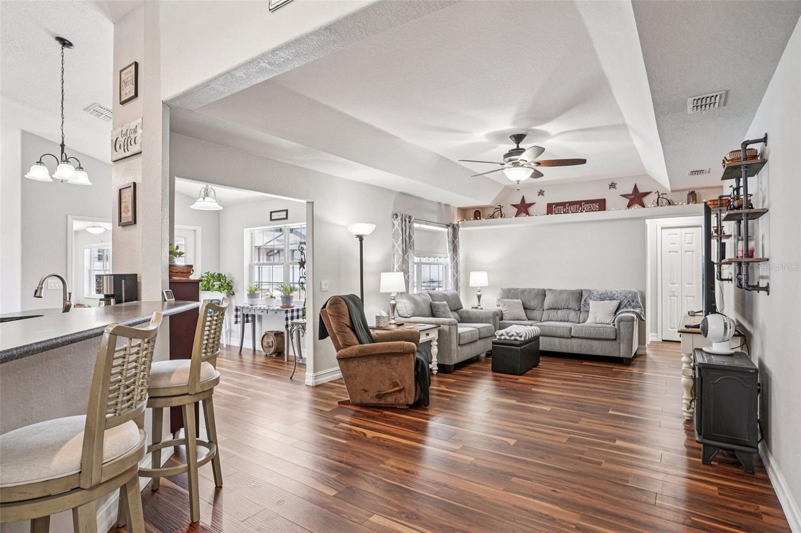 FAIRWAYS AT ROLLING HILLS 1STADDITION - Residential