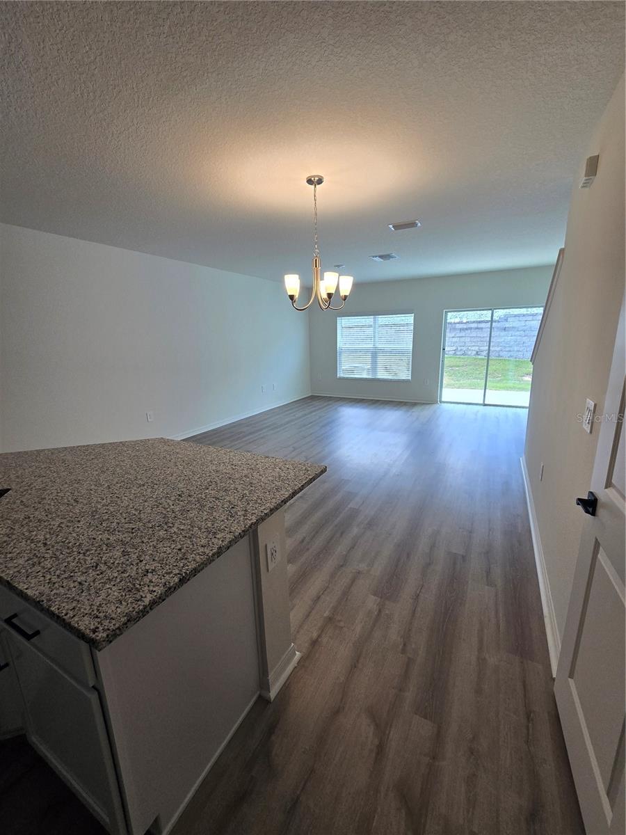 BELLAVIVA PH 4 - Residential Lease