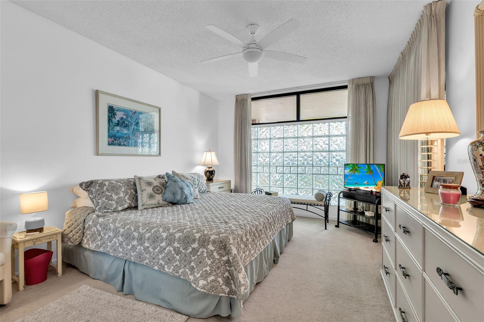 FAIRWAY BAY - Residential