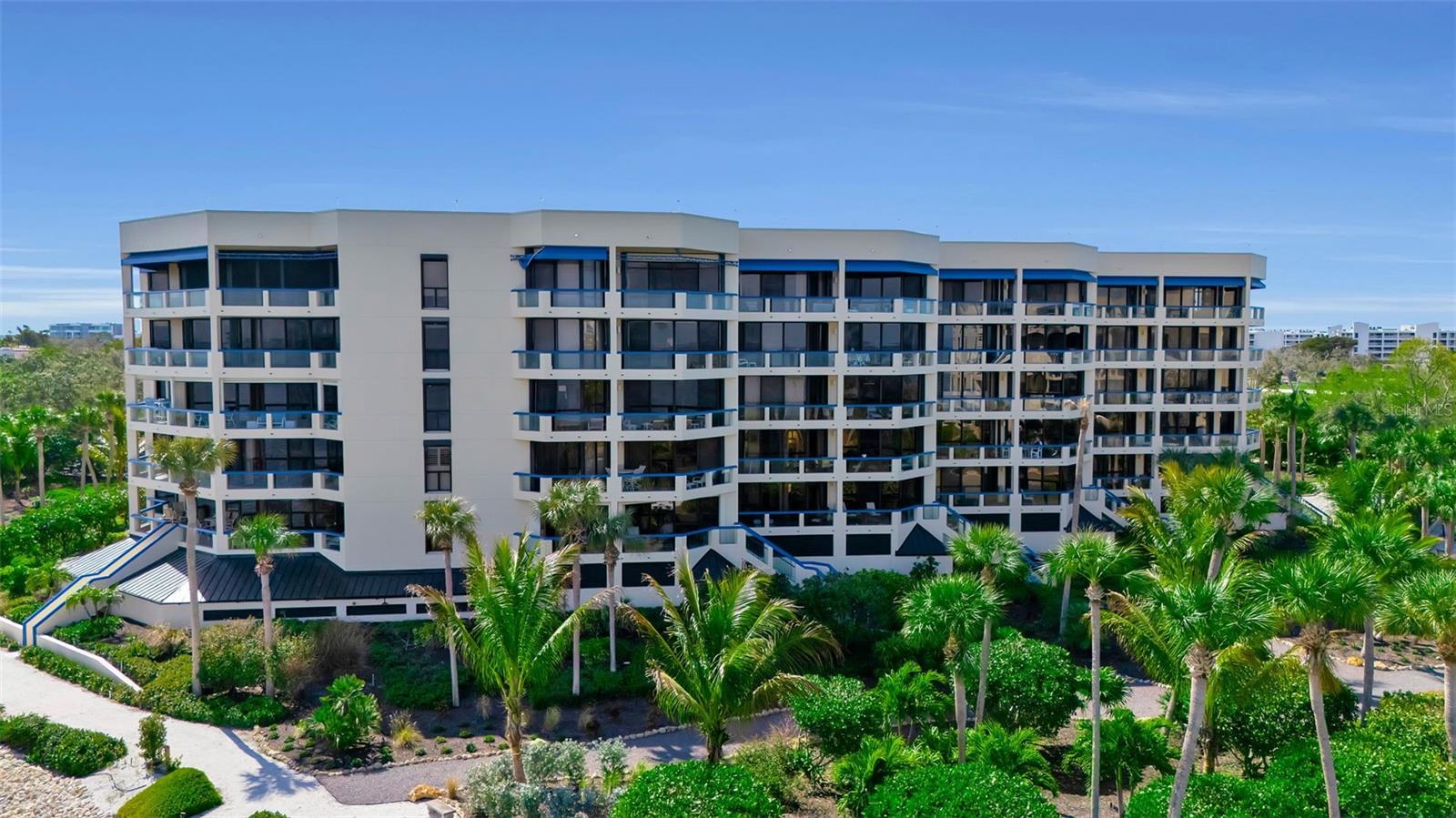 2110 HARBOURSIDE DRIVE 523