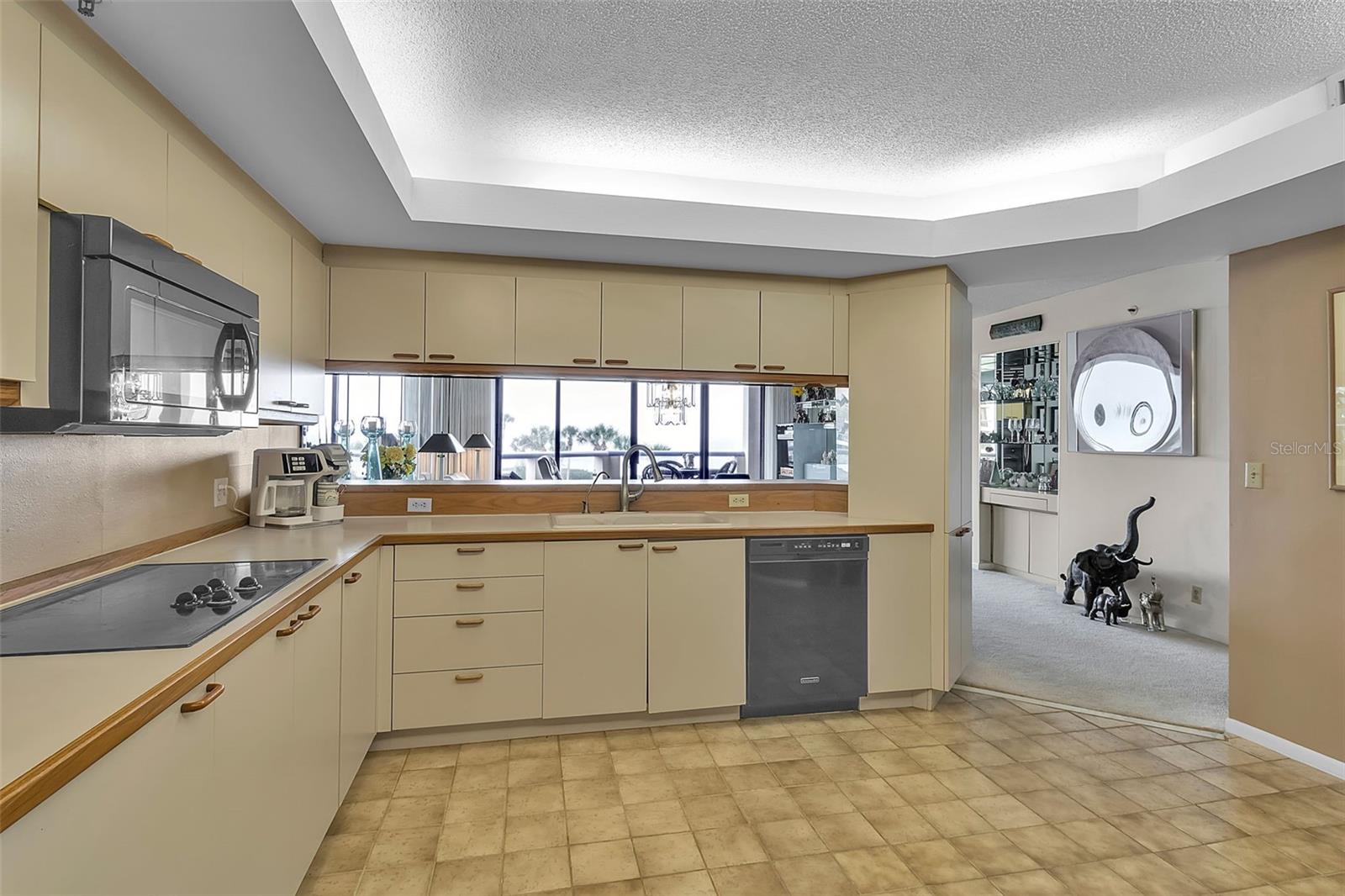 FAIRWAY BAY - Residential