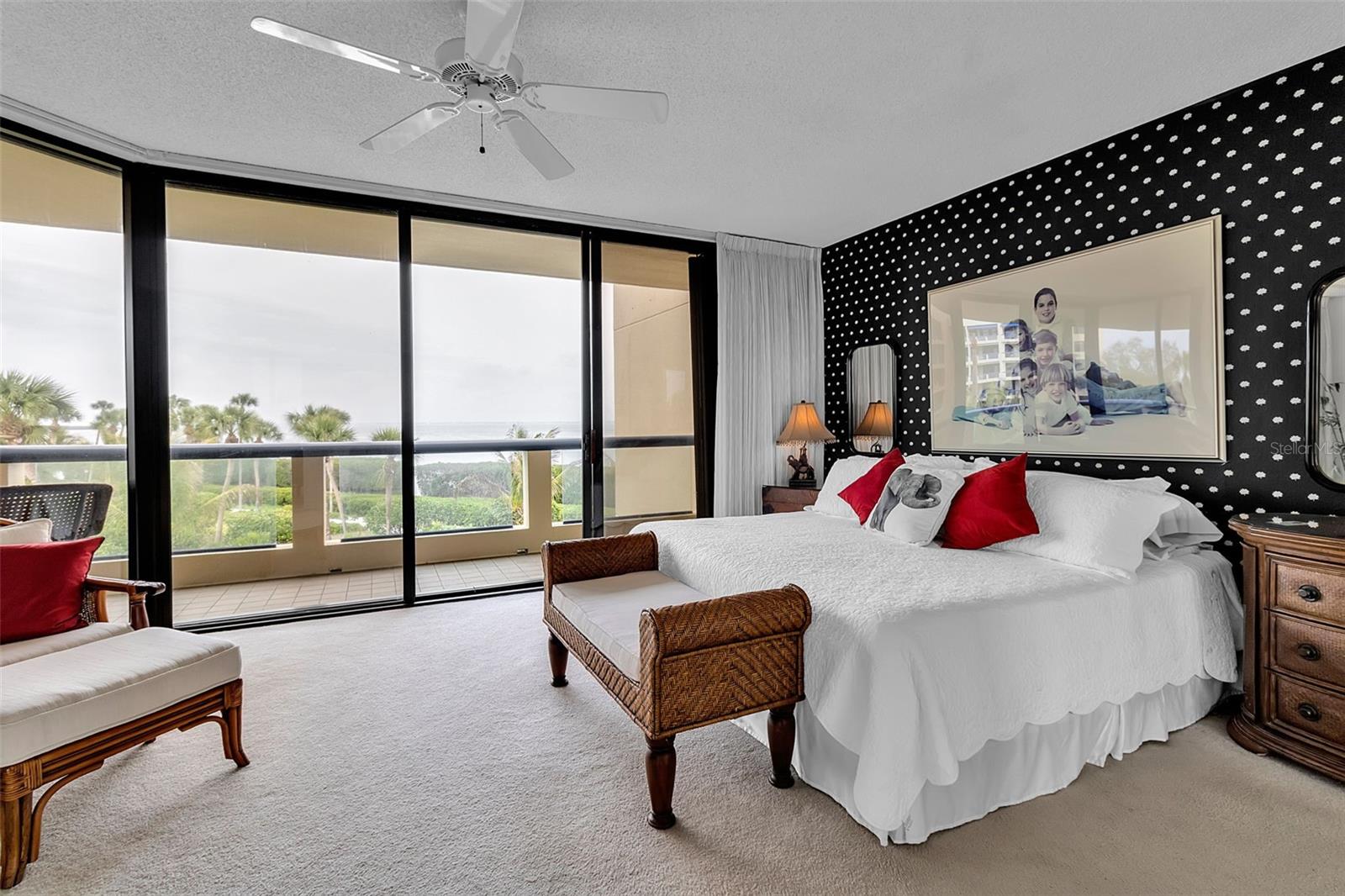 FAIRWAY BAY - Residential