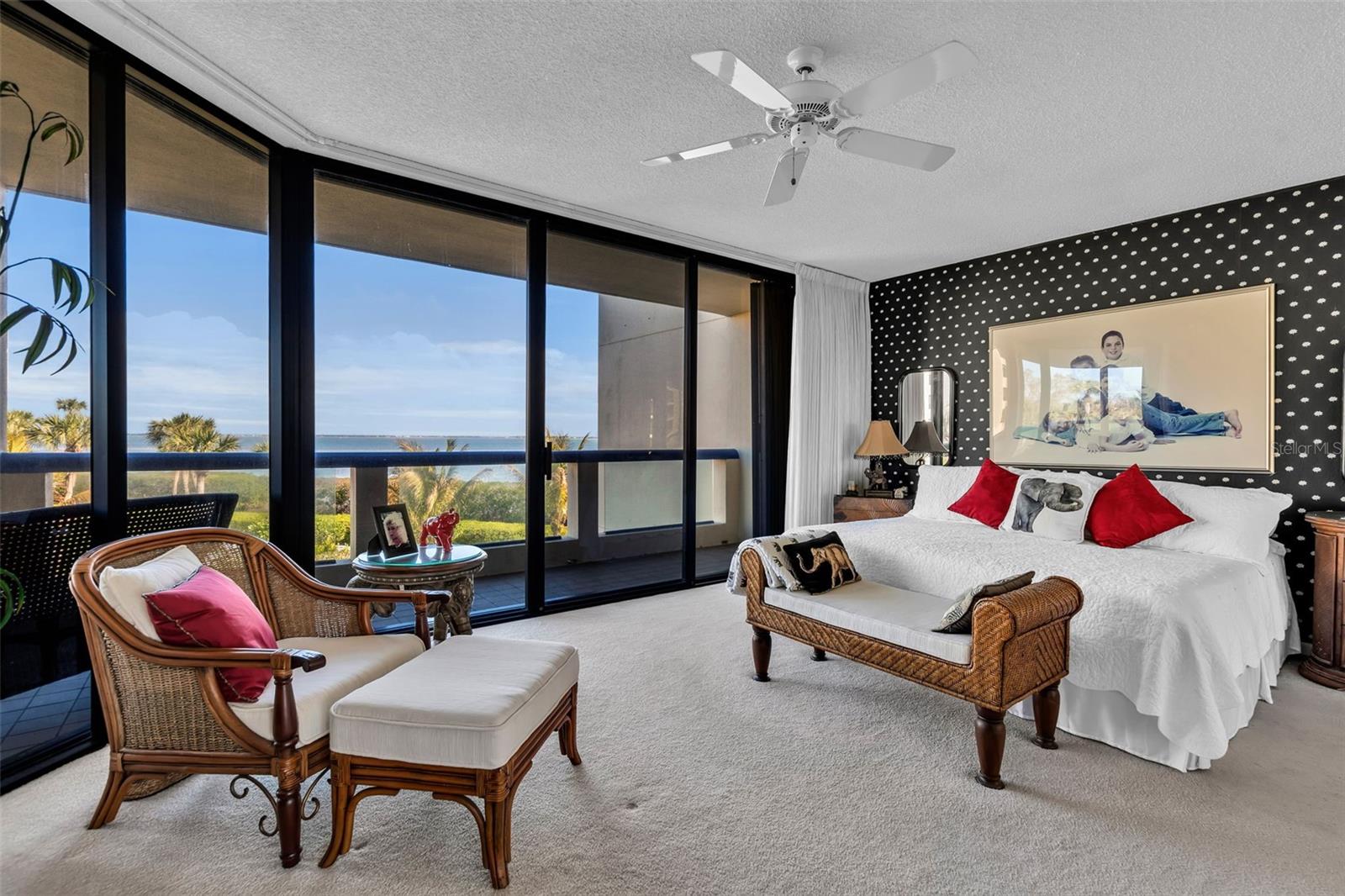 FAIRWAY BAY - Residential