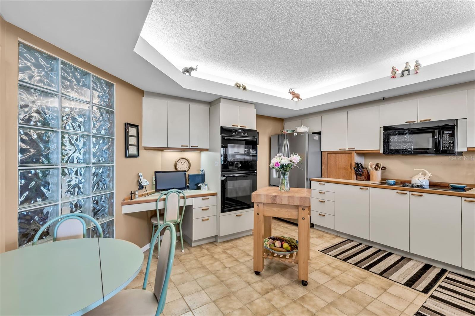 FAIRWAY BAY - Residential