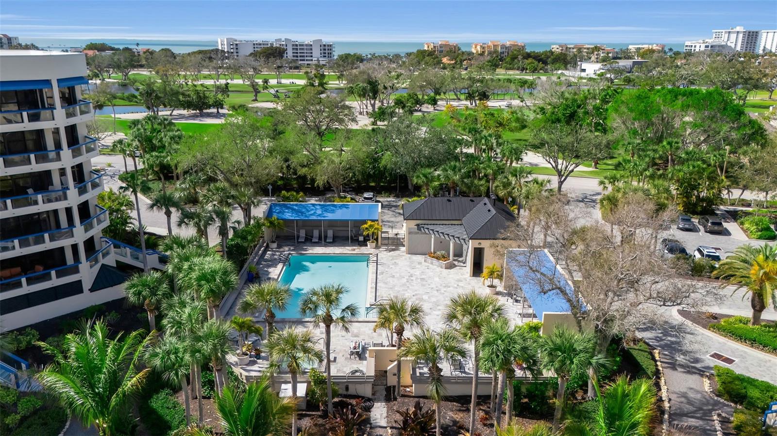 FAIRWAY BAY - Residential