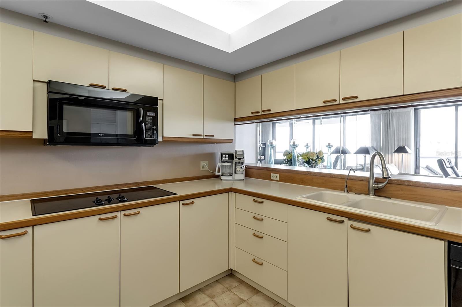 FAIRWAY BAY - Residential