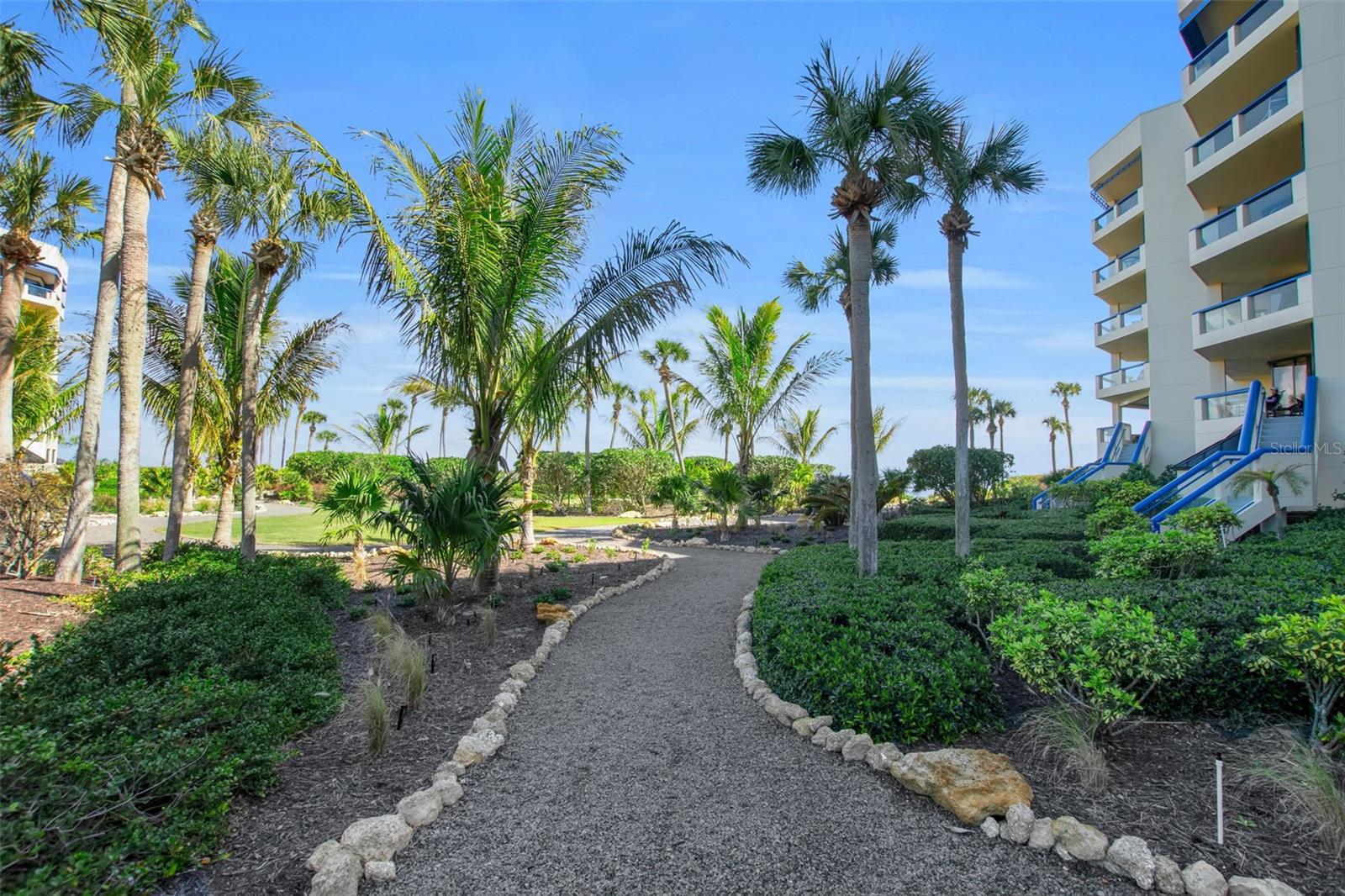 FAIRWAY BAY - Residential