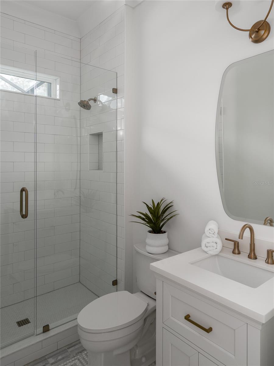 SUNSET PARK - Residential