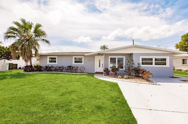 2801 23RD AVE W, BRADENTON, FL 34205 - Image 04aea9177ebb3e0a4019bccc8a2af1e1/3660719378