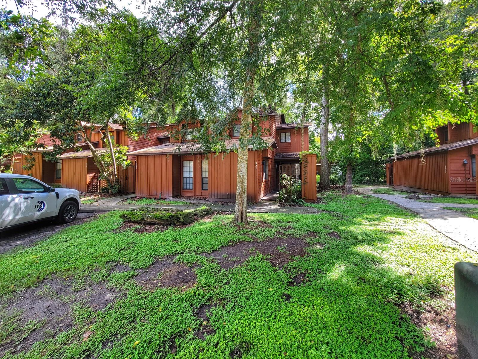 931 SW 57TH TERRACE