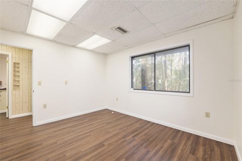 Tiny photo for 2750 SE 17th Street, Ocala, FL 34471 (MLS # OM716282)