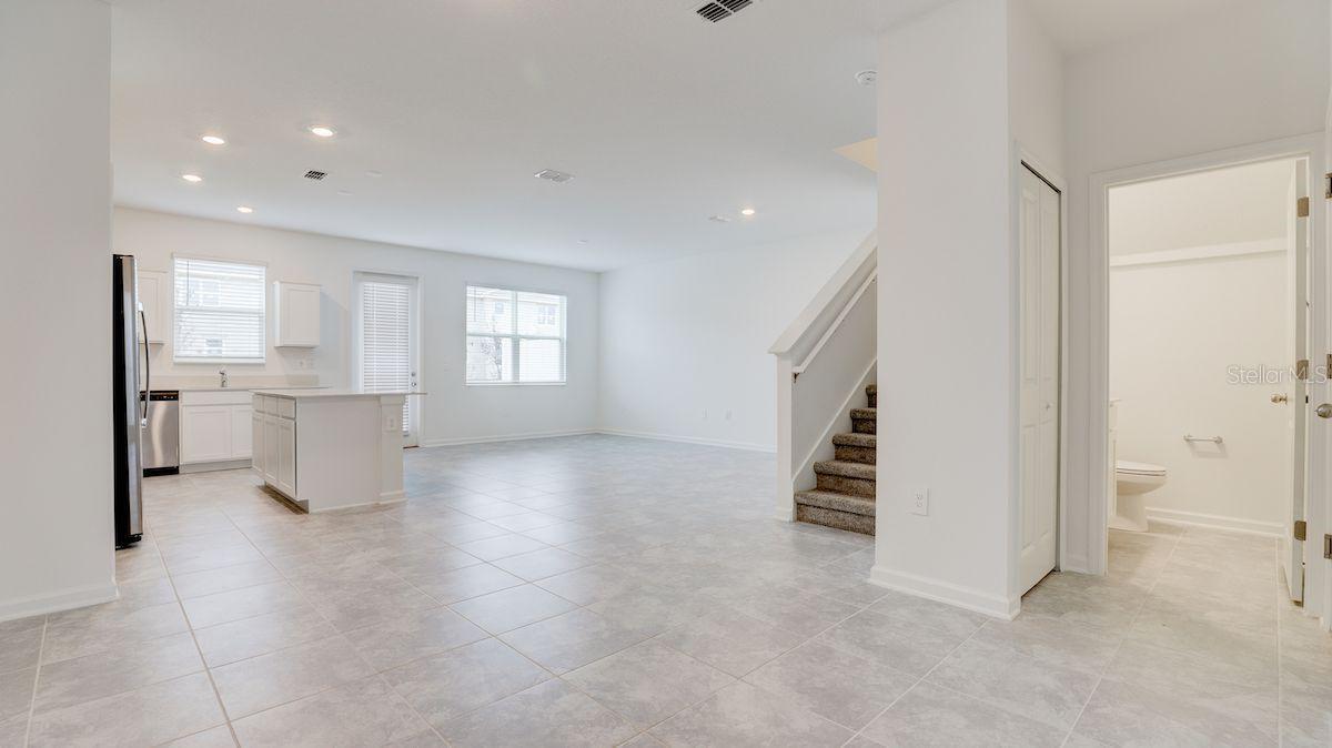 TRACT X - Residential Lease