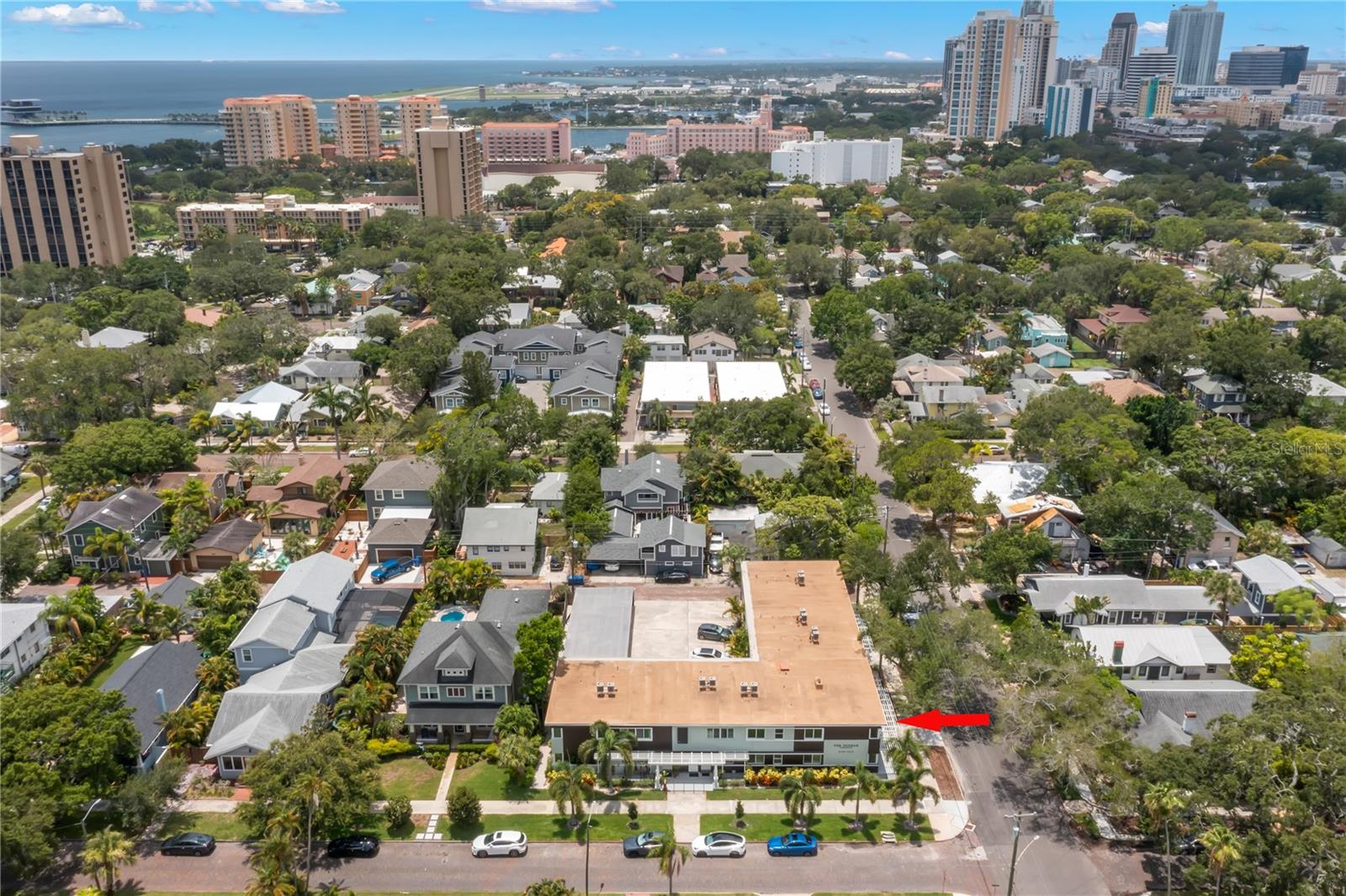 DUNBAR THE CONDO - Residential Lease