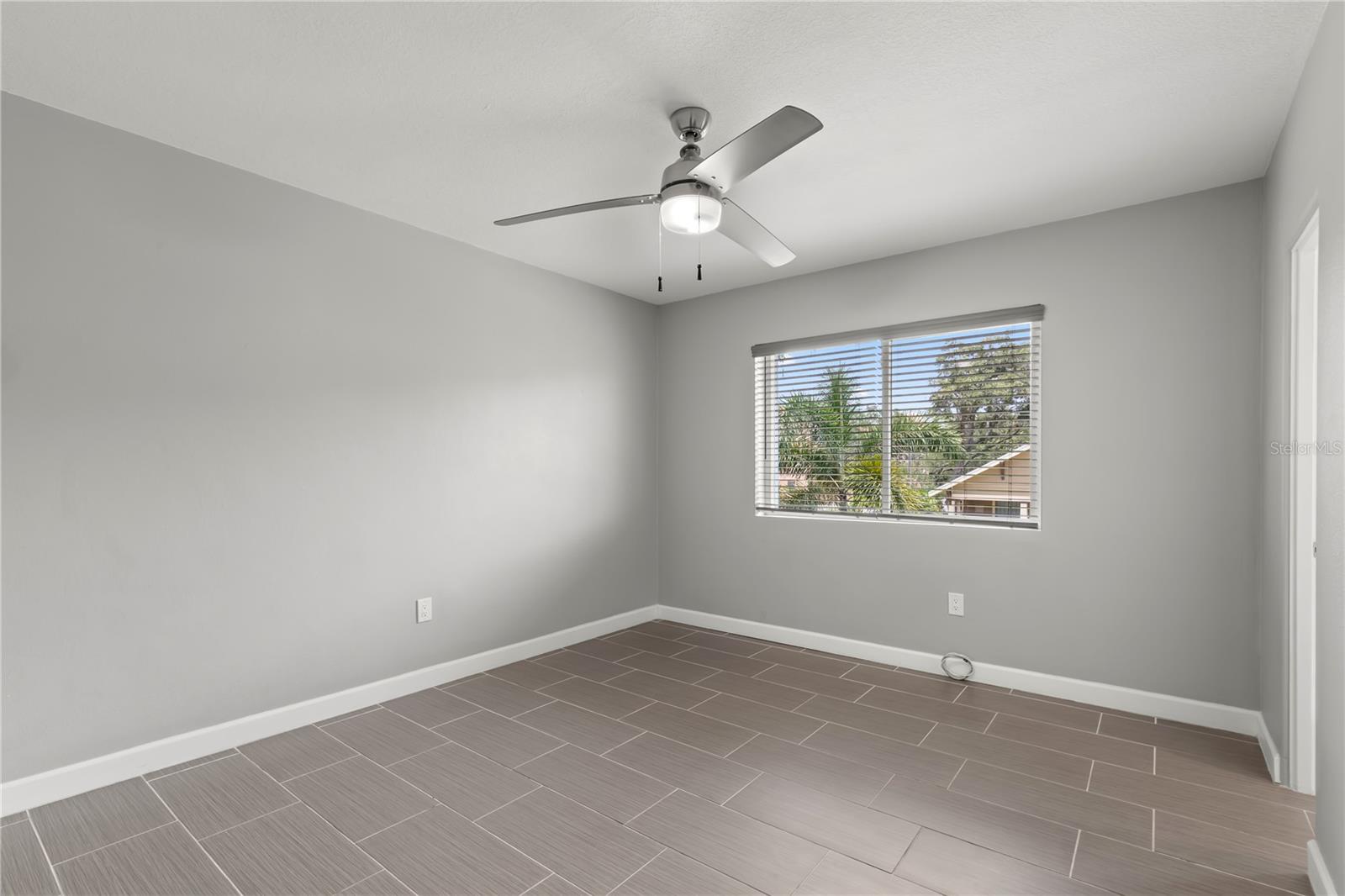 DUNBAR THE CONDO - Residential Lease