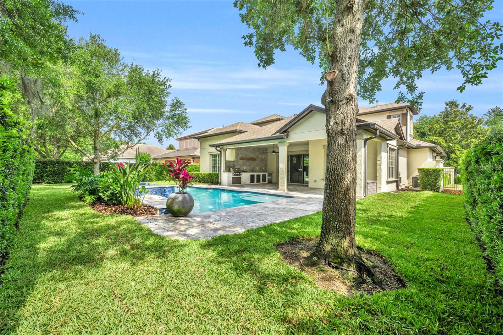 WINDSONG-KNOWLES PLACE - Residential