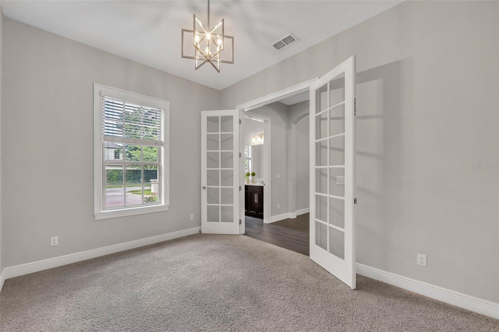 WINDSONG-KNOWLES PLACE - Residential