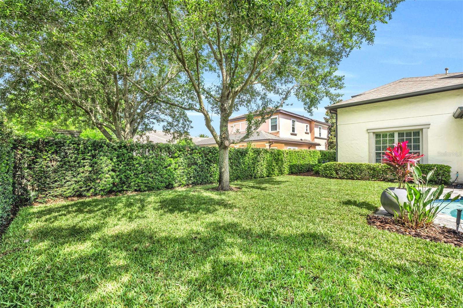 WINDSONG-KNOWLES PLACE - Residential