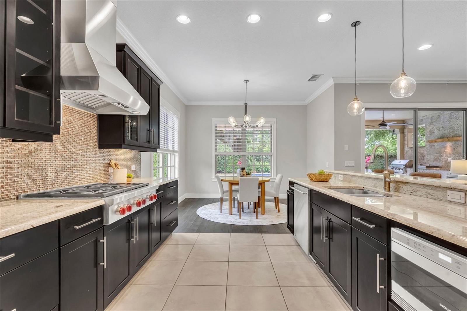 WINDSONG-KNOWLES PLACE - Residential
