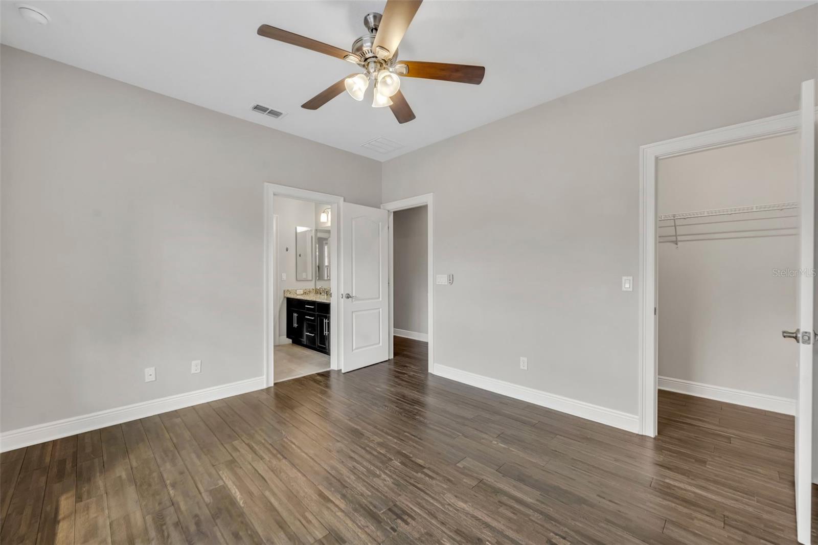 WINDSONG-KNOWLES PLACE - Residential